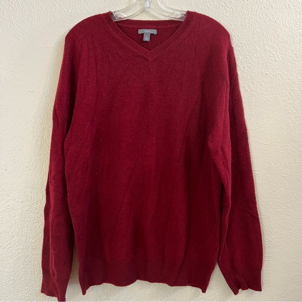 Apt 9 cranberry cashmere v neck sweater